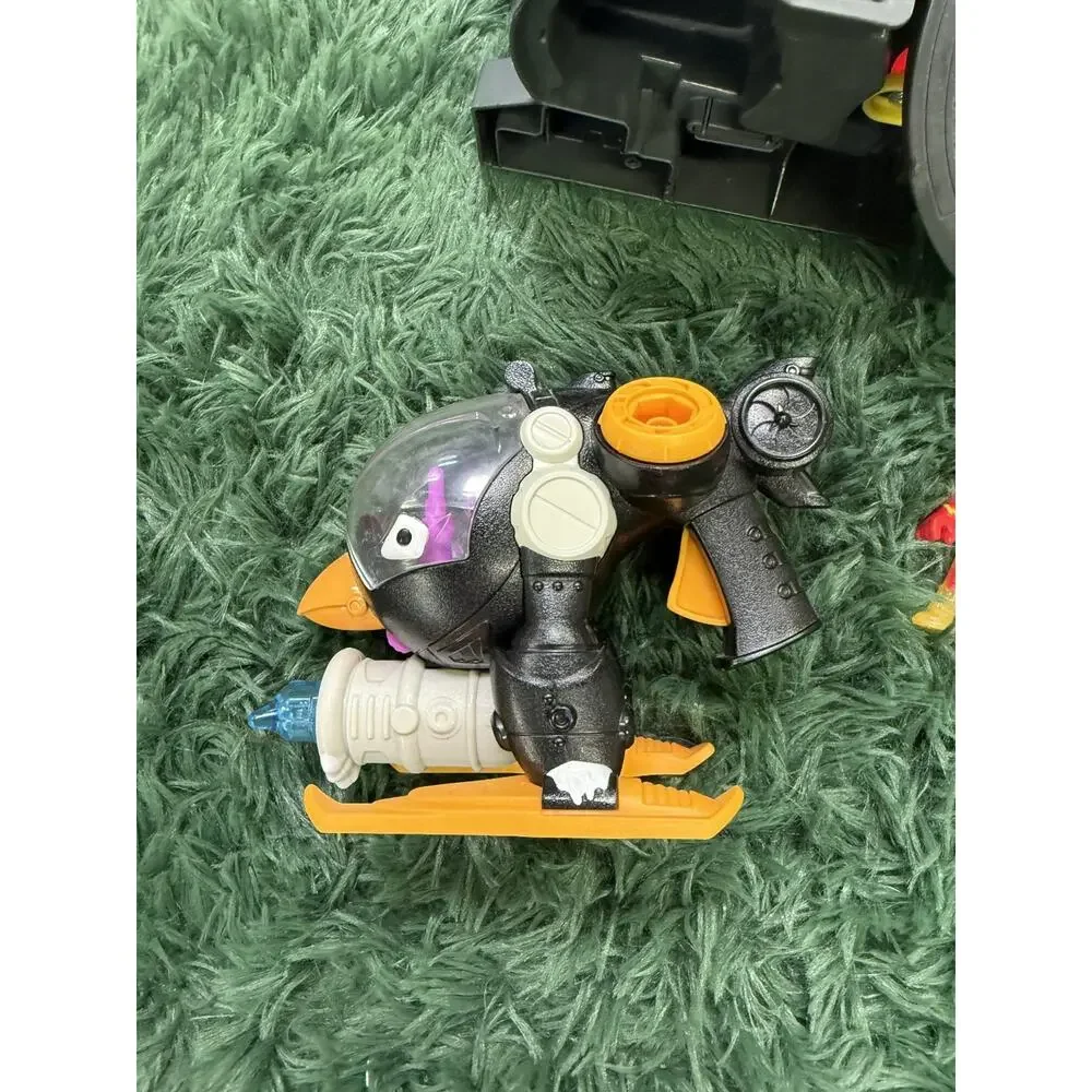 Fisher-Price Imaginext DC Super Friends Batcave Playset & 5 Figures, Penguin Jet